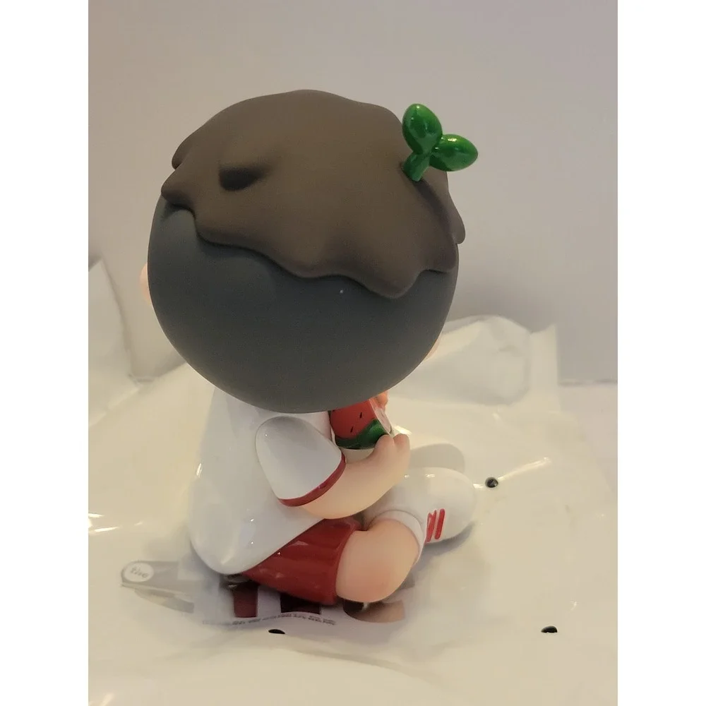 New TNT SPACE Boy Rayan Youthful Day Companionship Confirmed Figure Blind Box